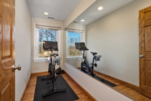 workout room of home for sale in wildwood mo