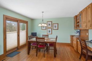 dining area of house listing for sale in wentzville mo